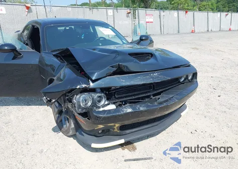 2022 Dodge Challenger R/T from USA, damaged, VIN 2C3CDZBT9NH196279